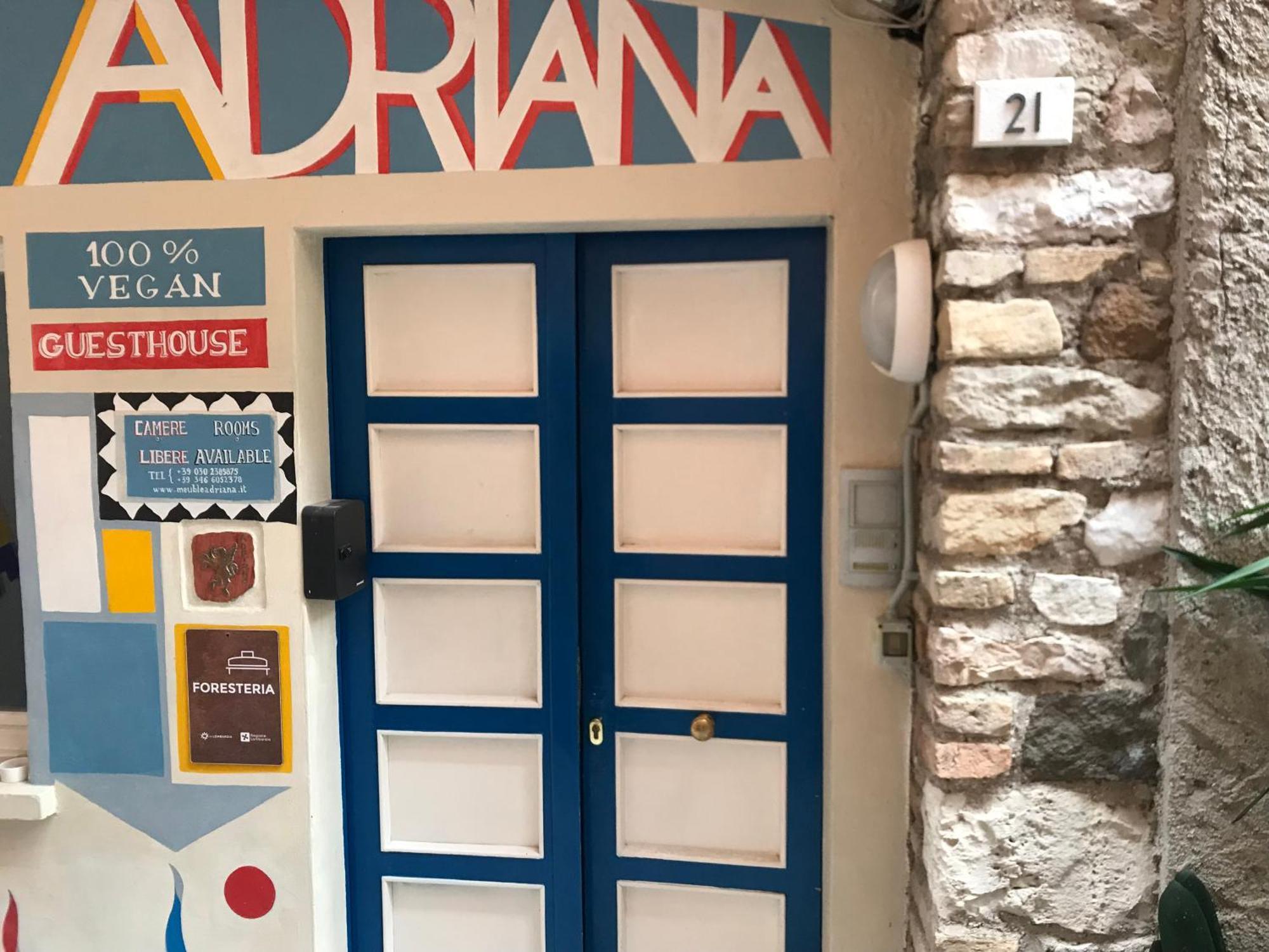Vegan B&B Meuble Adriana Sirmione Zewnętrze zdjęcie